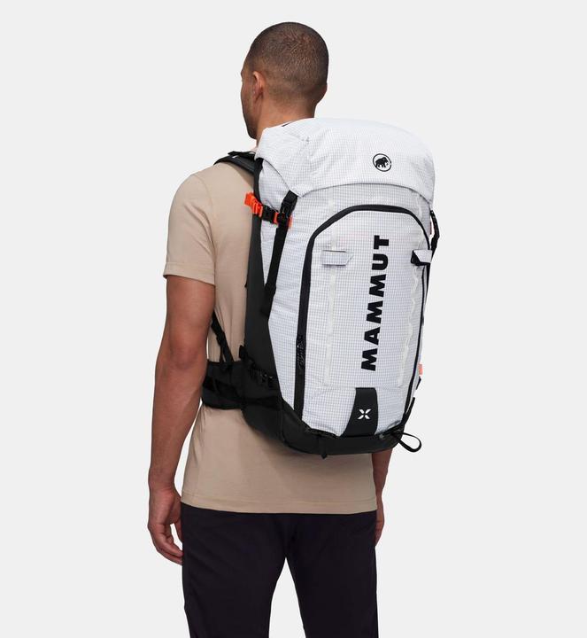 Actual product image Mammut Trion 50 (50 l)