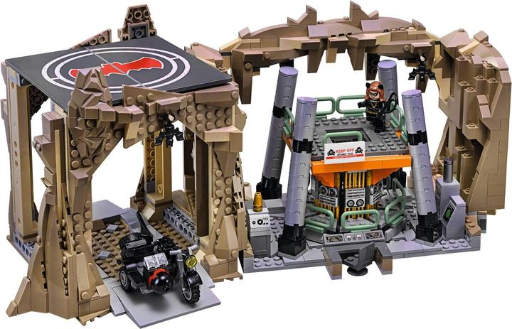 Immagine prodotto LEGO Batcaverna dei supereroi DC Comics (76052, LEGO DC)