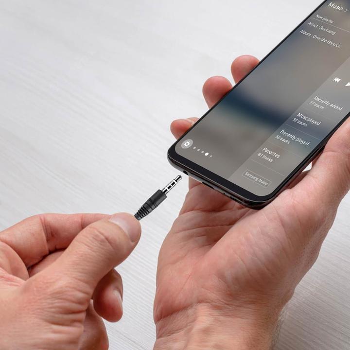 Actual product image Samsung EO-IA500 (No noise cancelling, Cable)