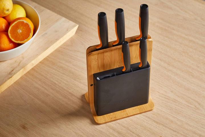 Actual product image Fiskars Functional Form 5 knife set with stand