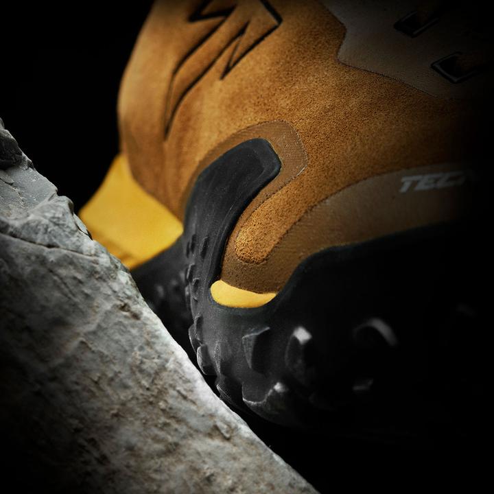 Actual product image Tecnica Magma Mid GTX Shoes (45.5, 46)