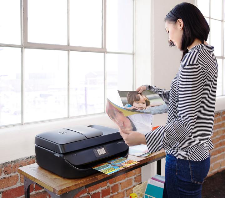 Produktbild HP OfficeJet 4650 AiO (Tintenpatrone, Farbe)