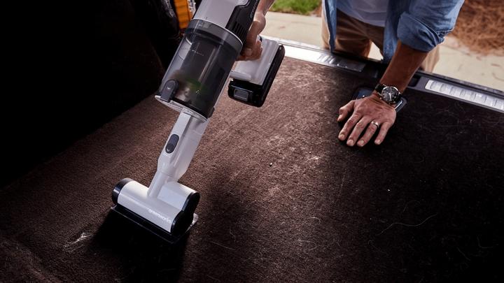 Actual product image Greenworks cordless vacuum cleaner GD24SVK4D 24V 4Ah