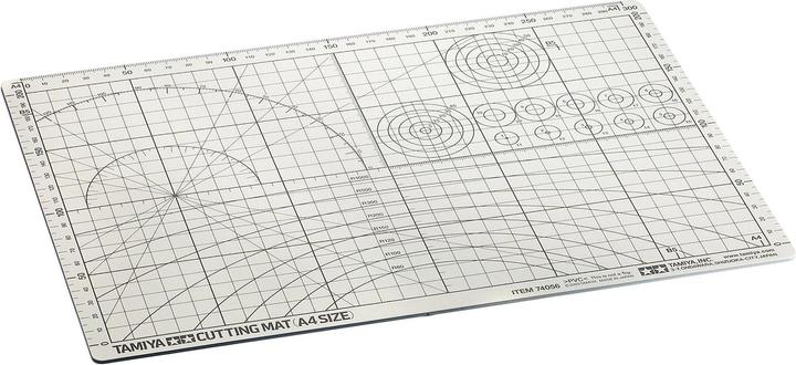 Actual product image Tamiya Cutting mat (1 x 23 x 32 cm)