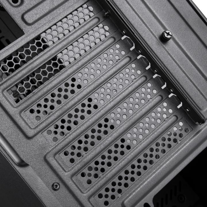 Actual product image Silverstone Fara B1 Pro Midi Tower, ARGB, Tempered Glass (ATX)