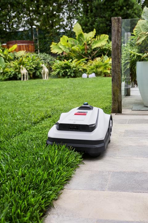 Actual product image Ecovacs Goat A3000 LiDAR (3000 m², Without boundary wire)
