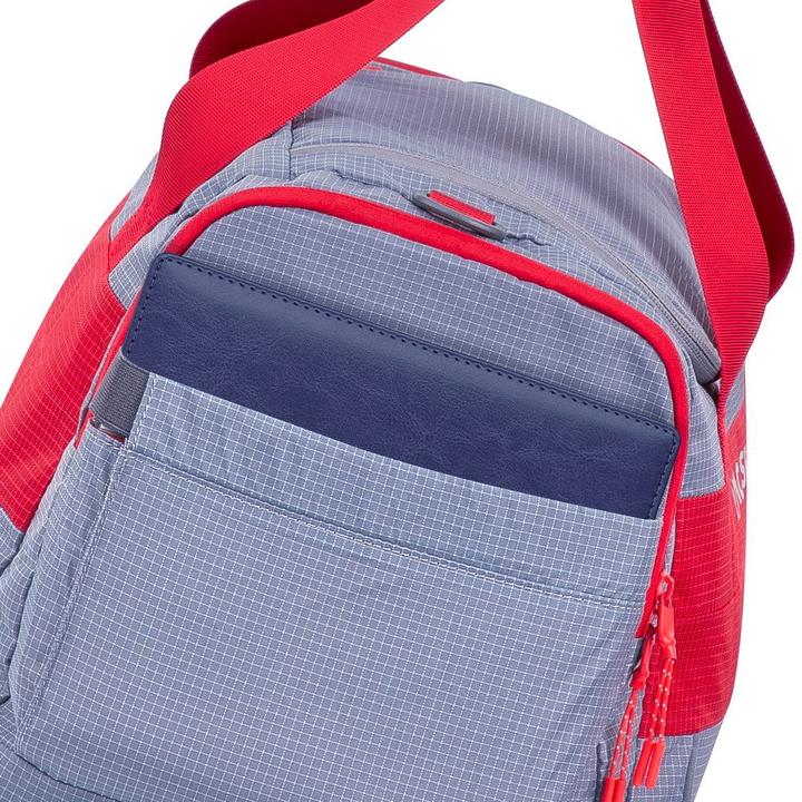 Actual product image Rivacase Travel Bag Mercantour 30L /red 5235 (30 l)