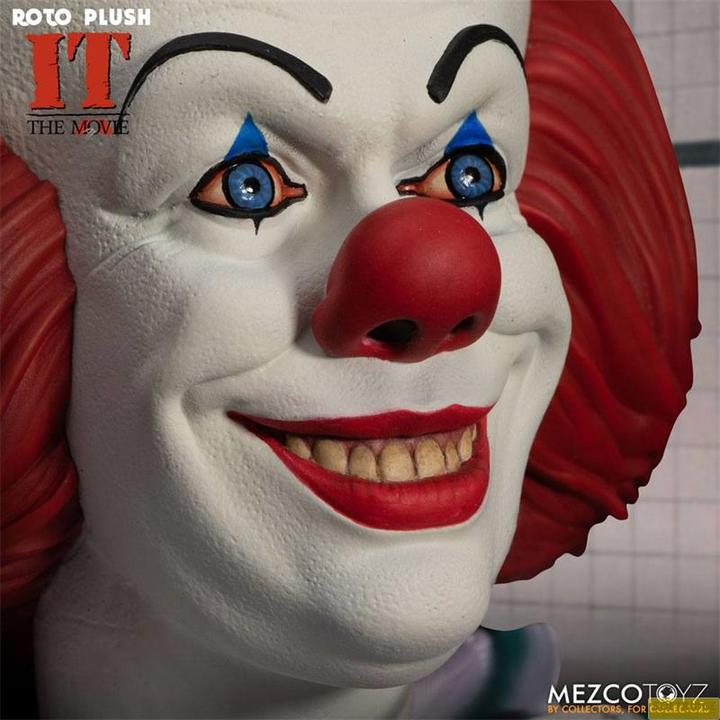 Immagine prodotto Mezco Toys Stephen Kings It 1990 MDS Roto Plush Doll Pennywise 46 cm