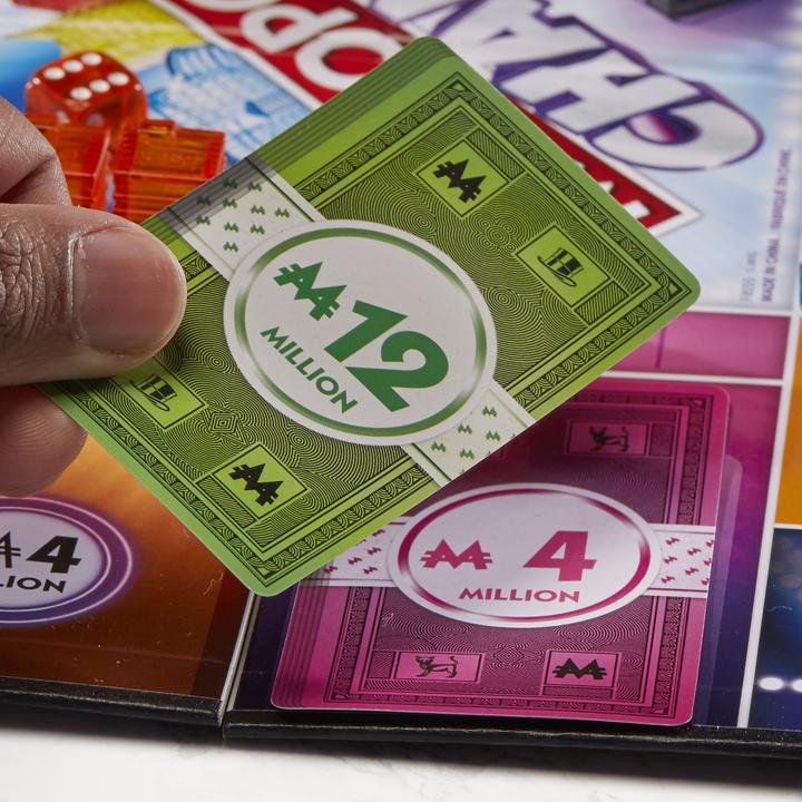Actual product image Monopoly Ausgezockt Board Game (German)