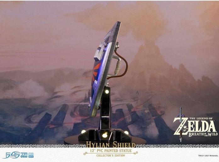 Actual product image First 4 Figures Zelda Breath of the Wild Hylian Shield - Collector Edition