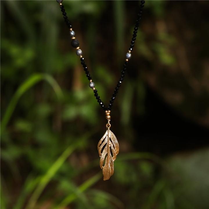 Immagine prodotto Andreani Collana con ciondolo a forma di piuma realizzato con vere pietre laviche e perle d'acqua dolce (Pietre)