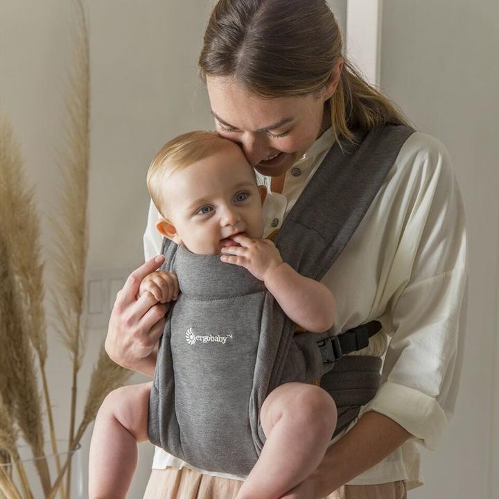 Actual product image Ergobaby Embrace newborn carrier