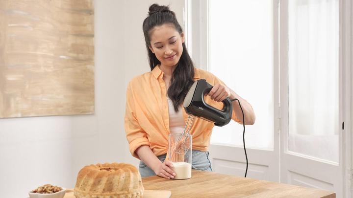 Actual product image Braun HM2110 BK Hand mixer (500 W)