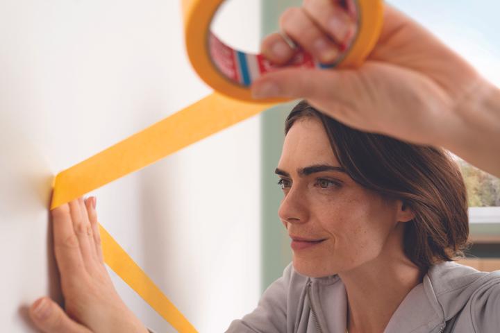 Actual product image tesa 2x Malerkrepp Perfect+, masking tape for precise masking indoors, pack of two (30 mm)