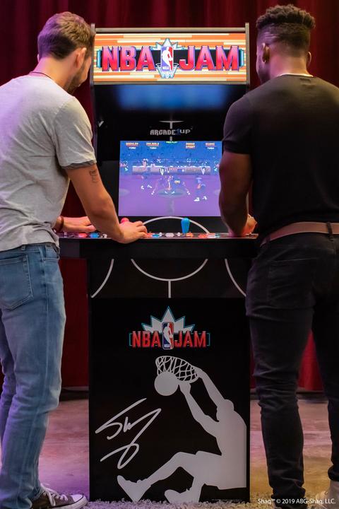 Actual product image Arcade1Up ARCADE 1 Up Nba Jam Shaq Xl Arcade Machine