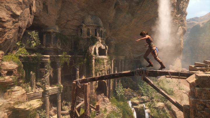 Actual product image Square Enix Rise of the Tomb Raider (PS4, DE)
