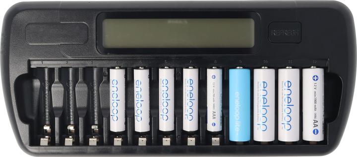 Actual product image Everactive NIMH charger with LCD display for 1-12 AA or AAA batteries (1 pcs., Device specific, Battery + charger)
