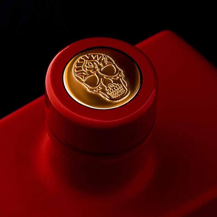 Actual product image Amuerte Gin Coca Leaf Red Edition (1 x 70 cl)