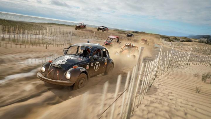 Produktbild Microsoft Forza Horizon 4 (Xbox One X, Xbox Series X, Multilingual)