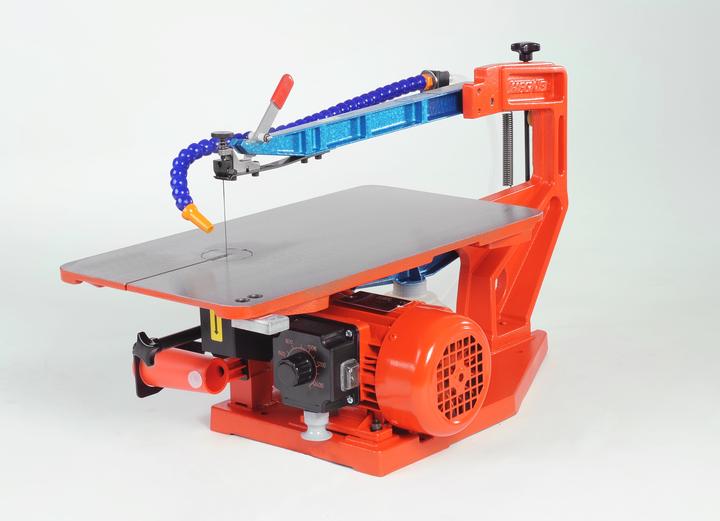 Hegner Scroll saw Multicut SE, wood saw, speed 400-1400 rpm with foot pedal