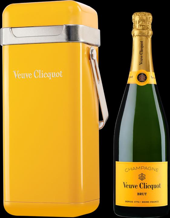 Actual product image Veuve Clicquot Brut Yellow Cooler Giftbox 75cl (1 x 75 cl)
