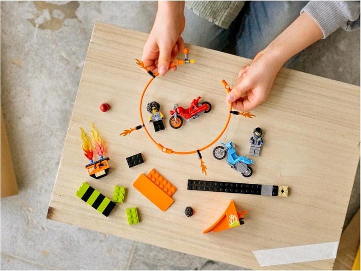 Actual product image LEGO Stunt Contest (60299, LEGO City)