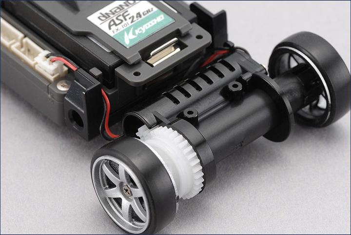 Actual product image Kyosho dNaNo Ferrari 360 Modena (RTR Ready-to-Run)