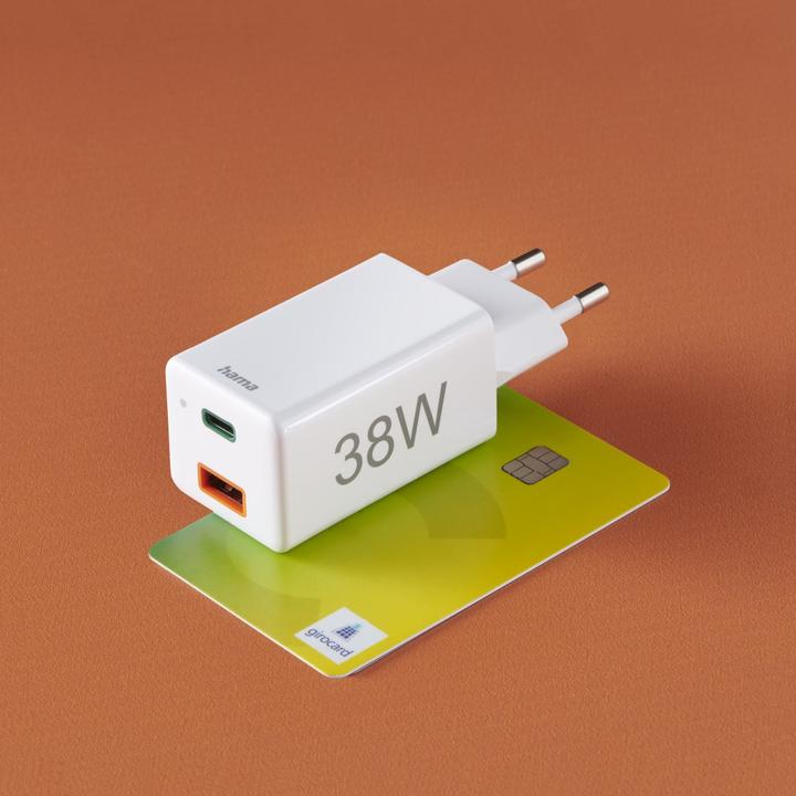 Immagine prodotto Hama Mini caricatore, GaN, USB-C Power Delivery (PD) + USB-A QC3.0, 38W, bianco (38 W)