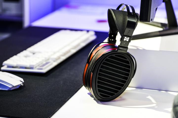 Produktbild Hifiman Arya Organic (keine Geräuschunterdrückung, Kabelgebunden)