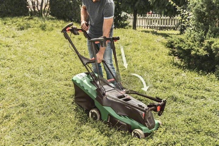Produktbild Bosch Home & Garden AdvancedRotak 750 (Netzbetrieb)