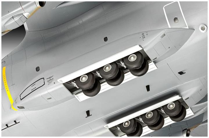 Actual product image Revell Airbus A400M Atlas