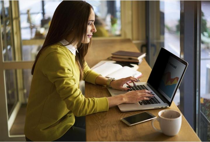 Immagine prodotto 3M Filtro privacy per schermo luminoso per laptop 16:10 da 30,73 cm e 12,1 pollici BP121W1B (12.10", 16 : 10)