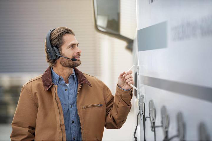Actual product image Jabra VXi BlueParrott B450-XT (Wireless, USB-C)
