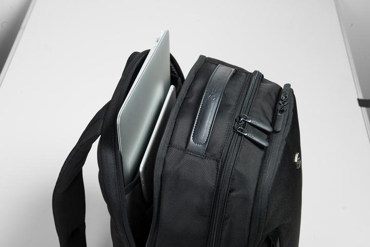 Produktbild Victorinox Altmont Professional Essentials Laptop Backpack (24 l)