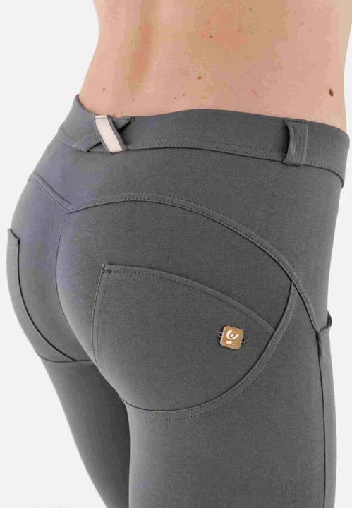 Actual product image Freddy WR.UP® Shaping Pants 7/8 WRUP4RC001ORG (M)