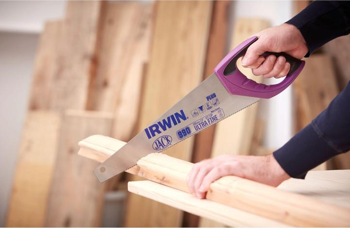 Produktbild MGA Irwin Plus 945 Junior-Handsäge 335 mm, Fein-Zahnung 12T / 13P, gehärtet, schneller Schnitt, 2K-Griff
