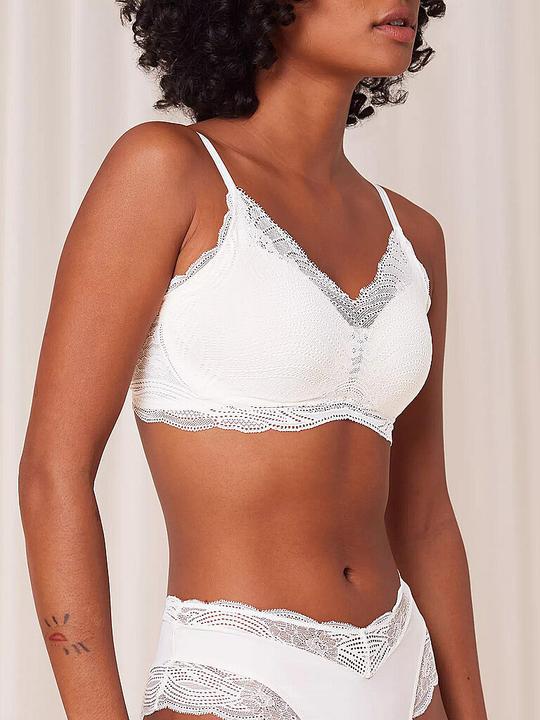 Actual product image Triumph without underwire LIFT SMART (3)