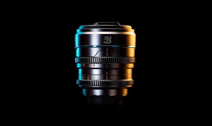 Produktbild Sirui Nightwalker 24 35+55mm T1.2 S35 MF Cine Lens Bundle RF-Mount (Canon RF, APS-C / DX)