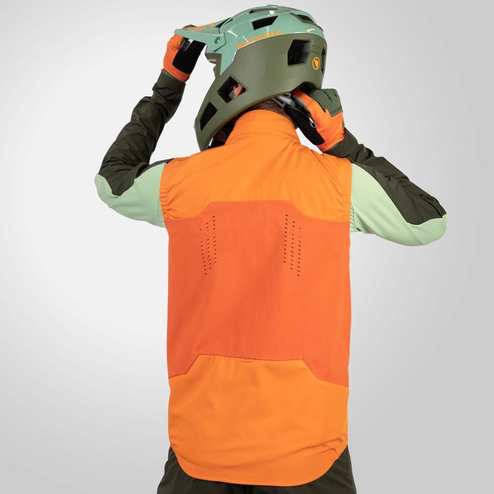 Actual product image Endura MT500 Spray Vest (M)