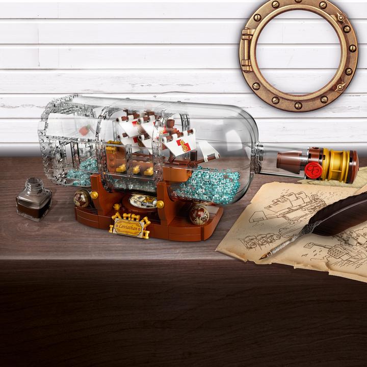 Actual product image LEGO Schiff in der Flasche (92177, LEGO Ideas)