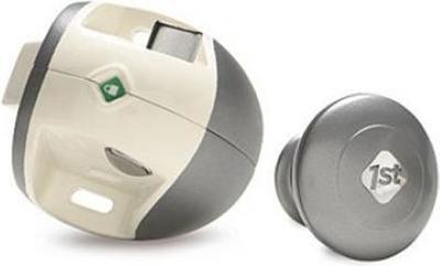 Actual product image Safety 1st Magnetic closure