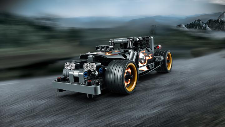 Actual product image LEGO Technic Getaway Racer (42046, LEGO Technic)