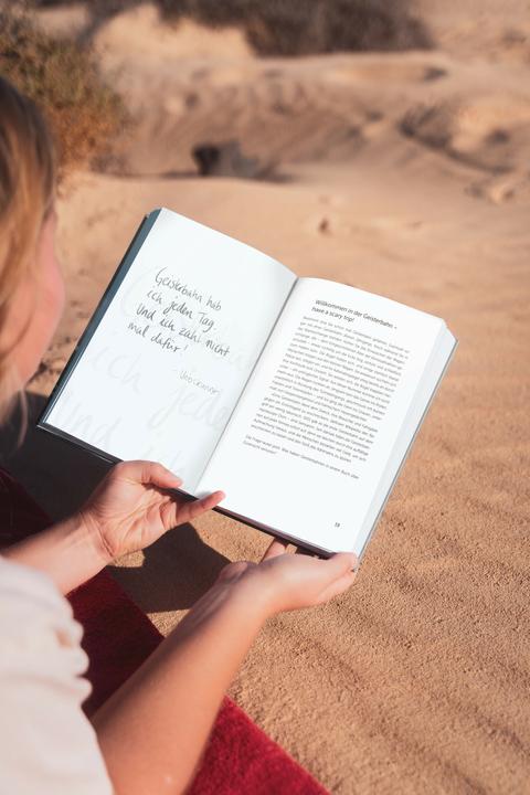 Produktbild Remote Verlag Mut zur Zuversicht (Deutsch, Katharina Dr. Roos, Vera Starker, 2024)
