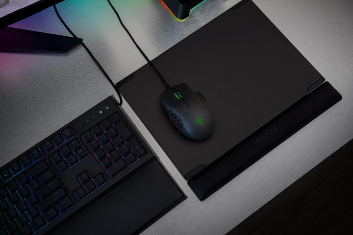 Actual product image Razer Naga Trinity (Cable)