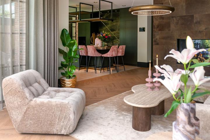 Immagine prodotto Richmond Interiors Tavolino Douglas (120 x 70 x 39 cm)