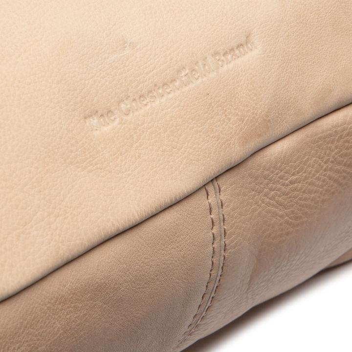 Actual product image The Chesterfield Brand Sintra Schultertasche Leder 34 cm