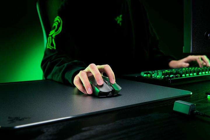 Produktbild Razer Viper V3 Pro (Kabellos, Kabelgebunden)