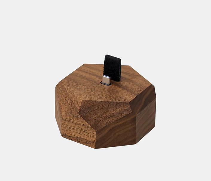 Immagine prodotto Oakywood Geometric Dock - Docking station per smartphone - USB-C