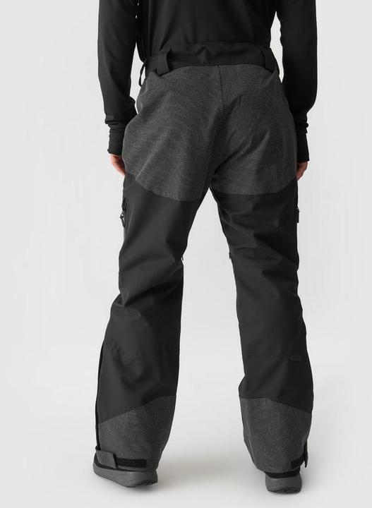 Actual product image 4F Uninsulated Snowboard Pants (M)