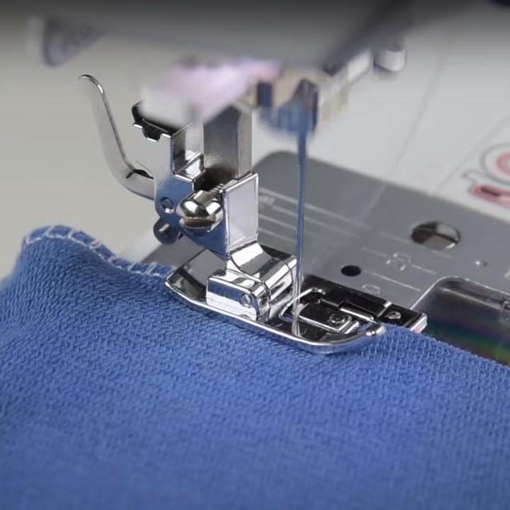 Image du produit Łucznik Machine à Coudre Sylvie